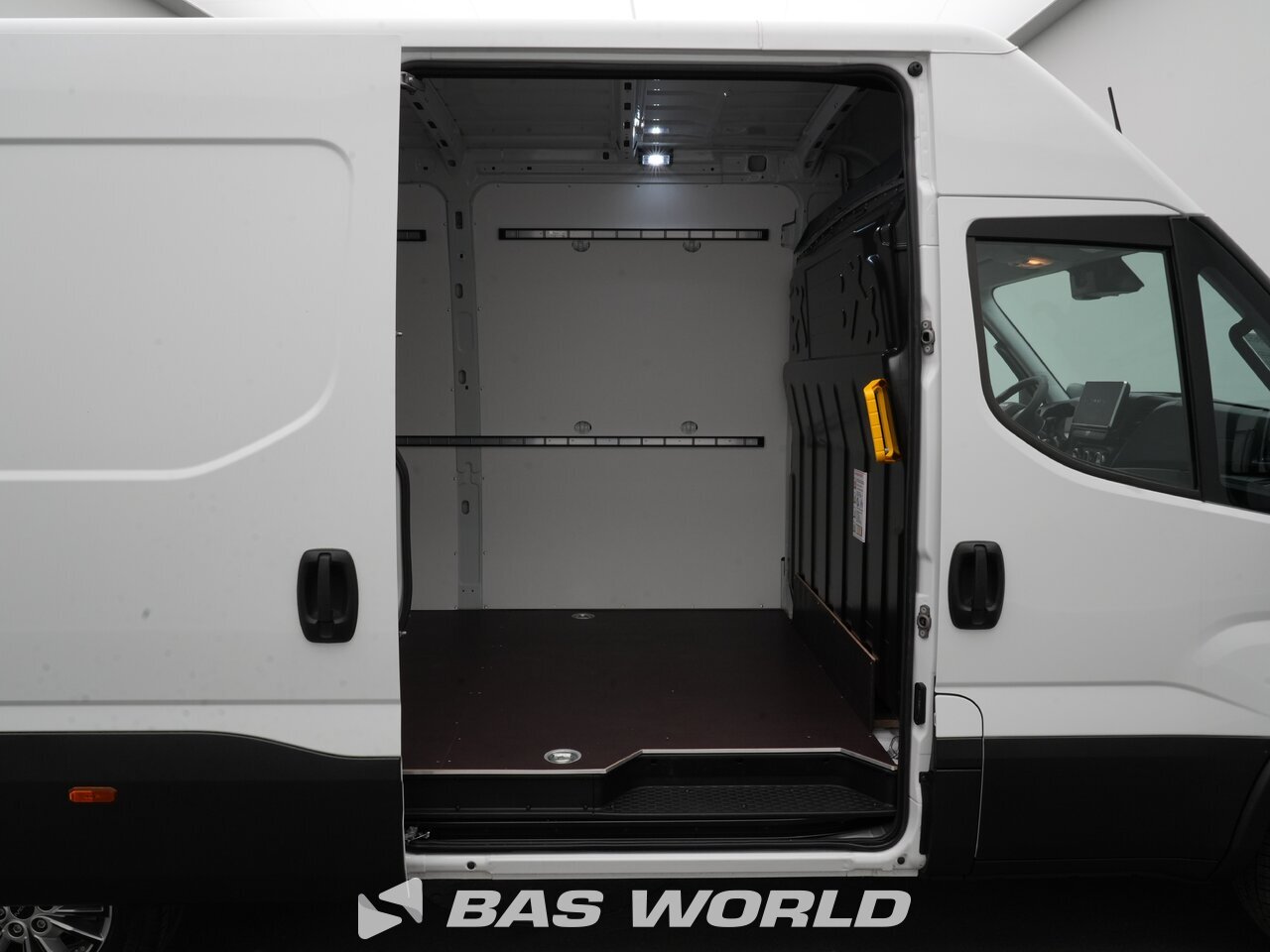 Other : Iveco Daily 35S21 Duba închisă