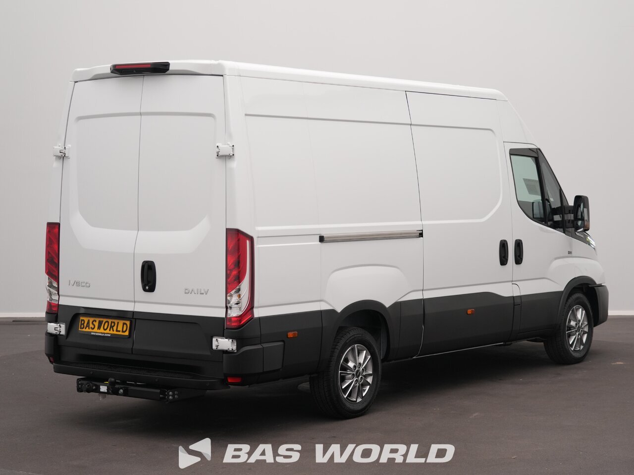 Other : Iveco Daily 35S21 Duba închisă