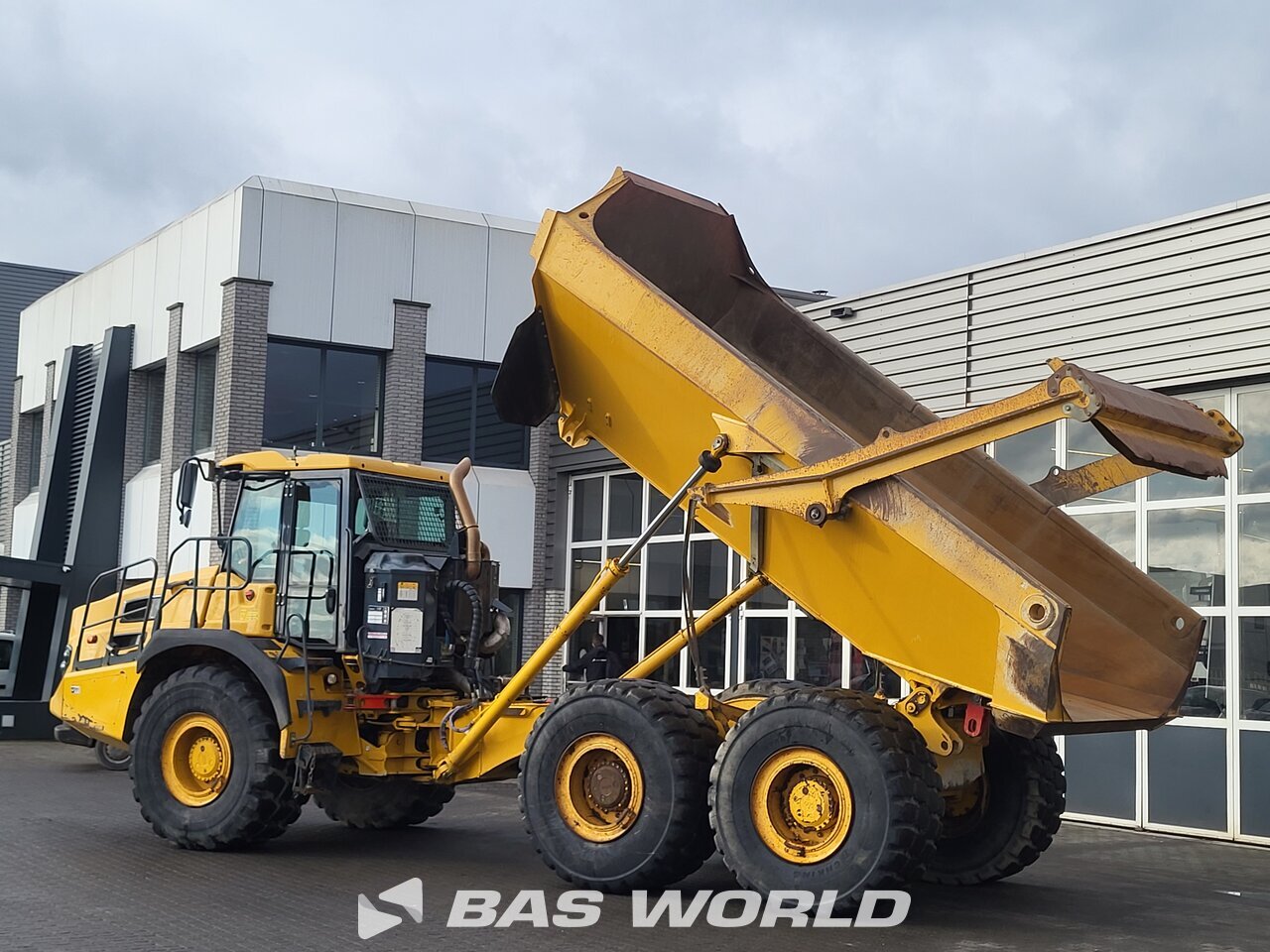 Other : Bell B30 E Tombereau