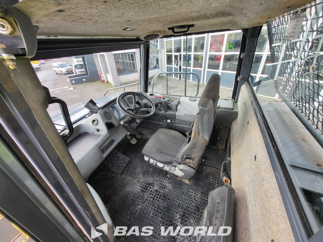 Other : Bell B30 E Tombereau