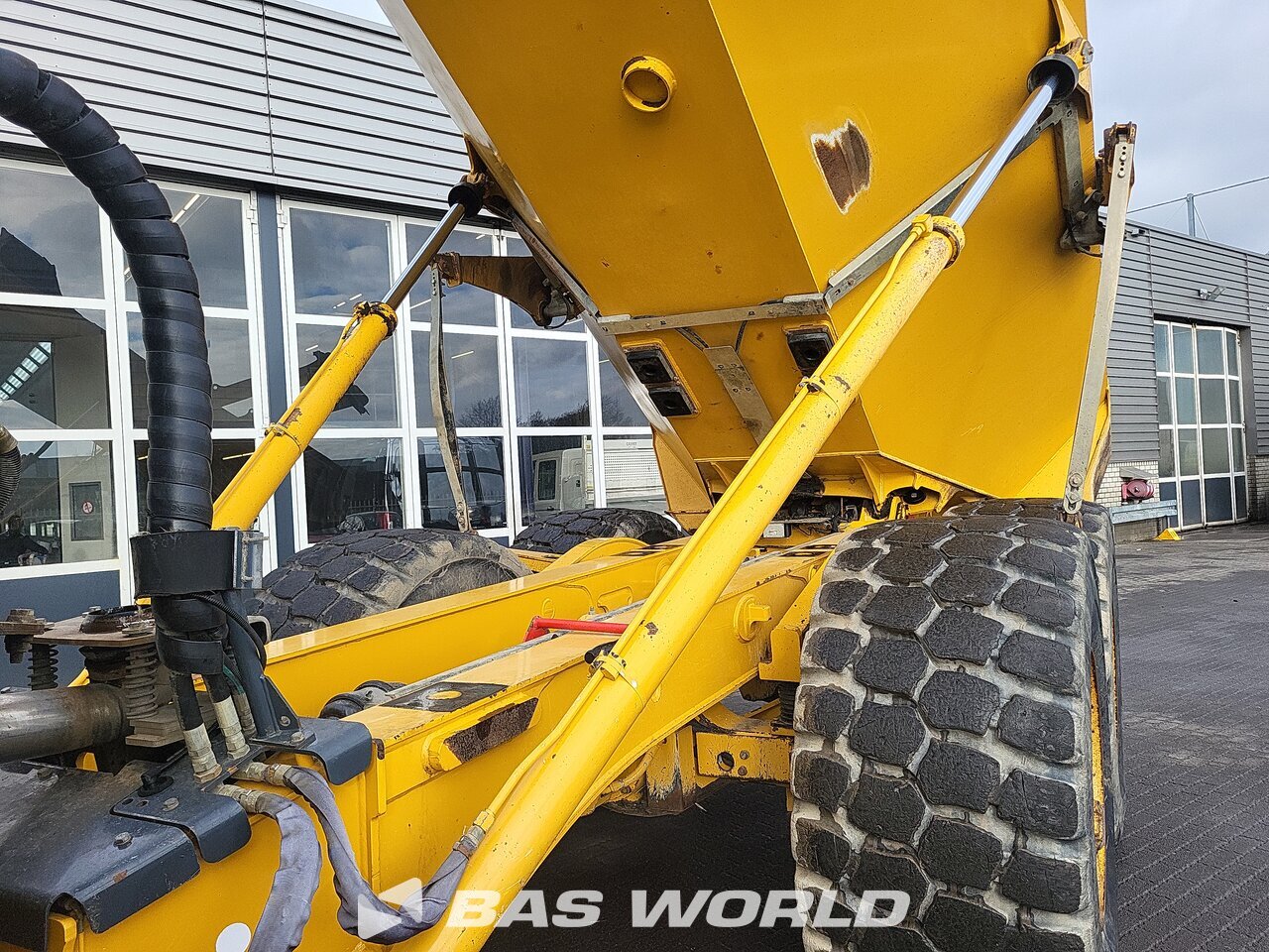 Other : Bell B30 E Tombereau