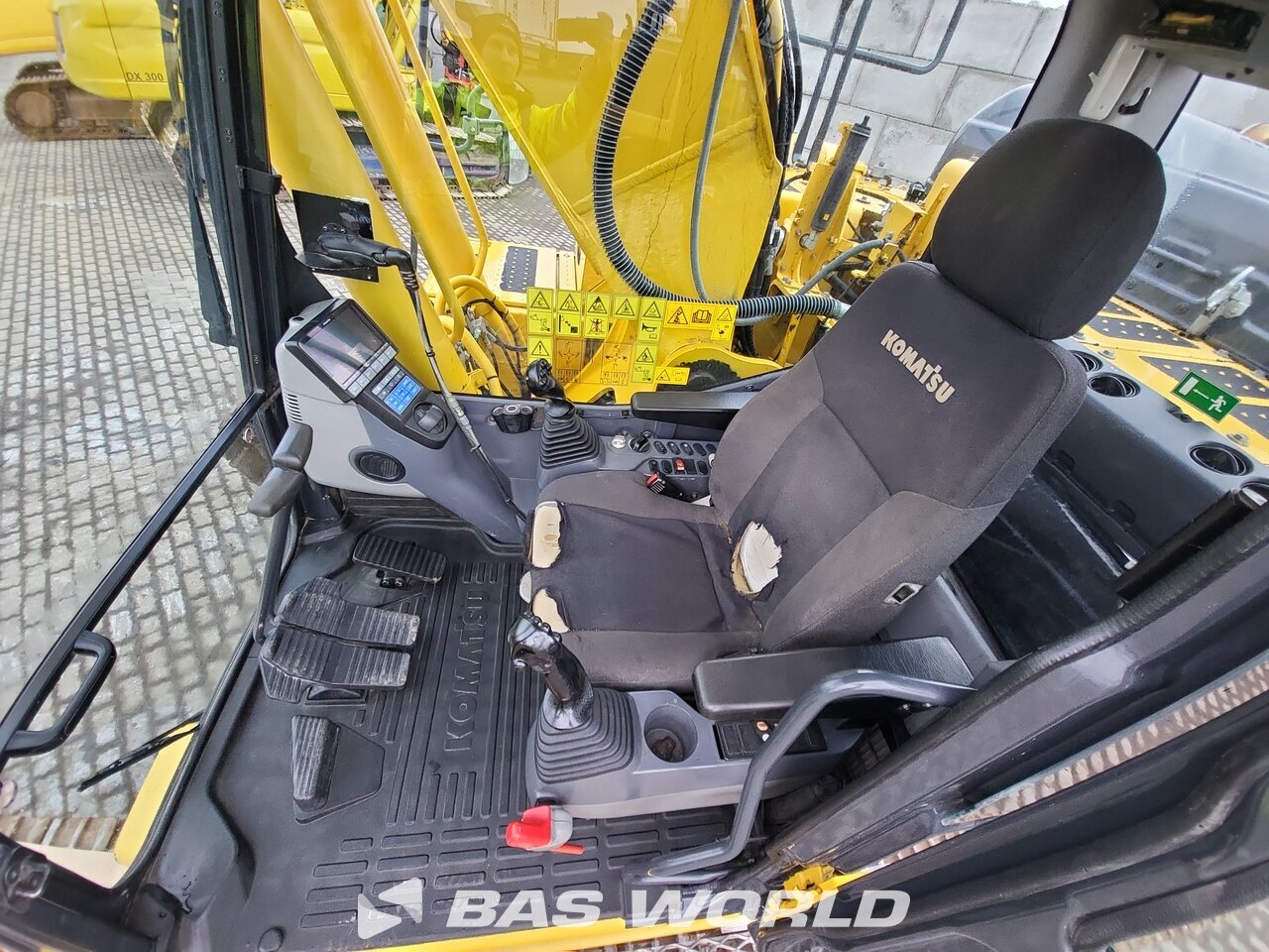 Other : Komatsu PC240 LC-11 Pelle sur chenilles