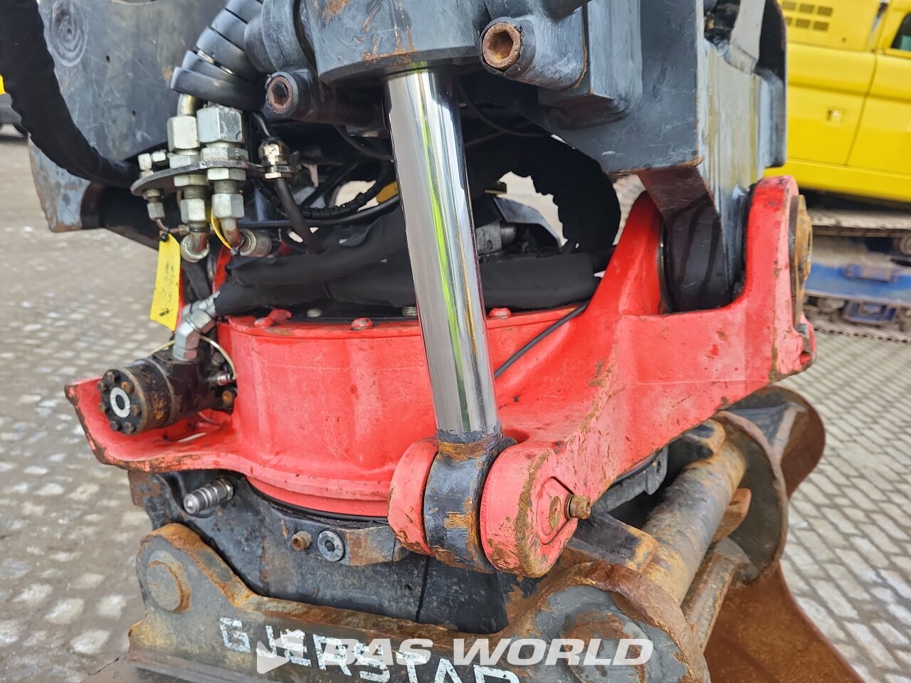 Other : Komatsu PC240 LC-11 Pelle sur chenilles