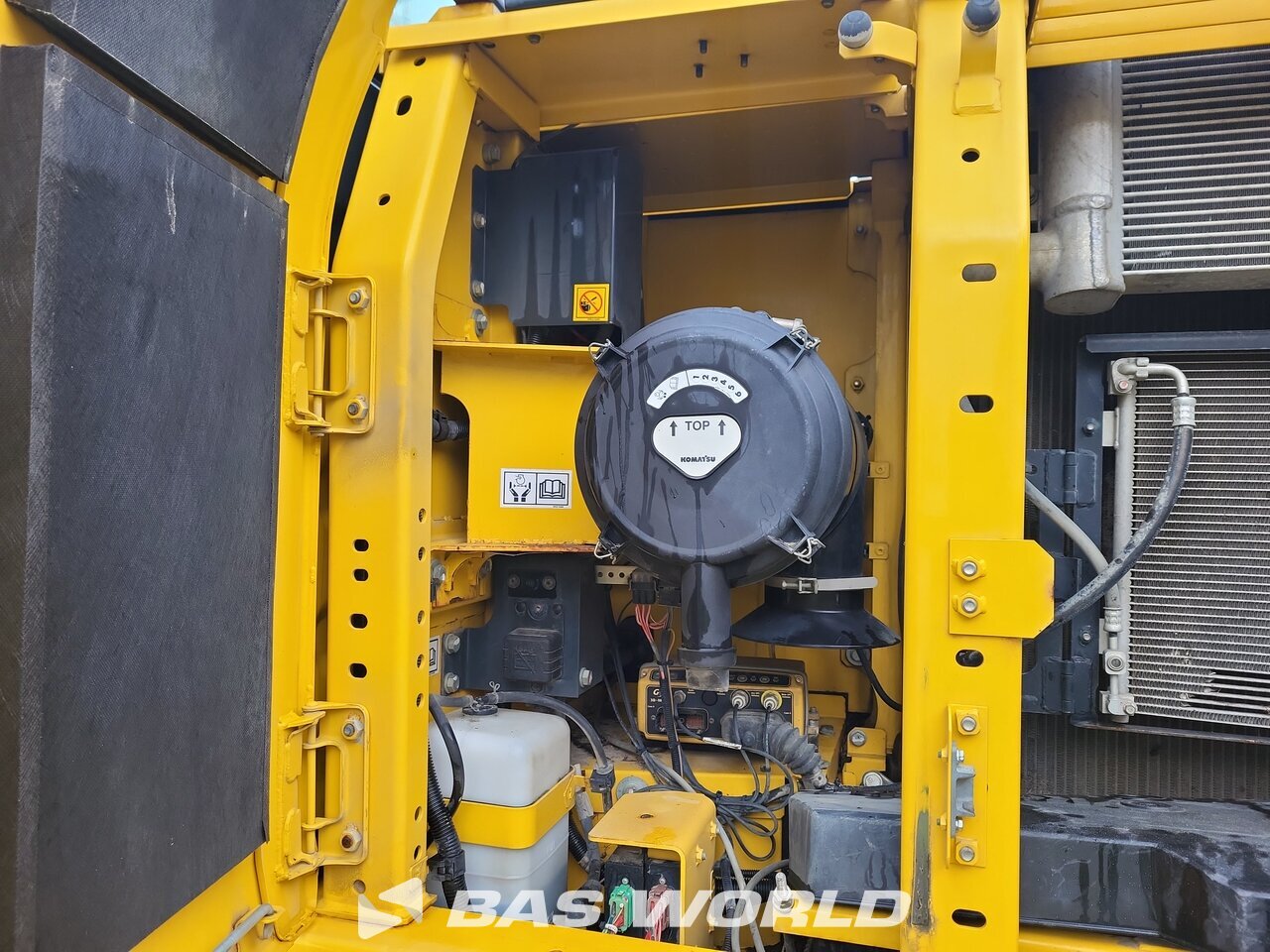Other : Komatsu PC240 LC-11 Pelle sur chenilles