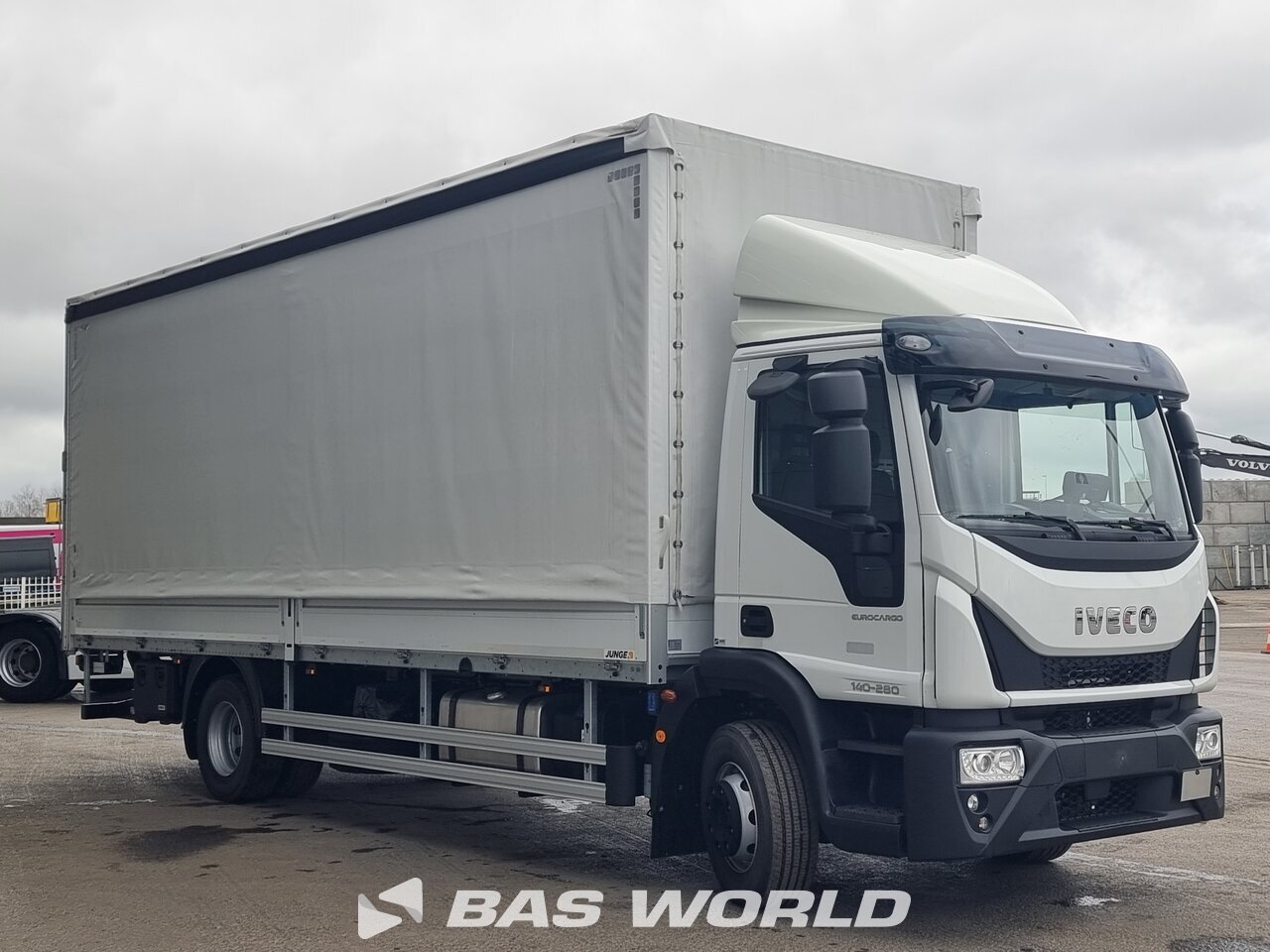 Other : Iveco Eurocargo 140E280 4X2 Junge Type: MNPTSP-073LB Camion rideaux coulissants