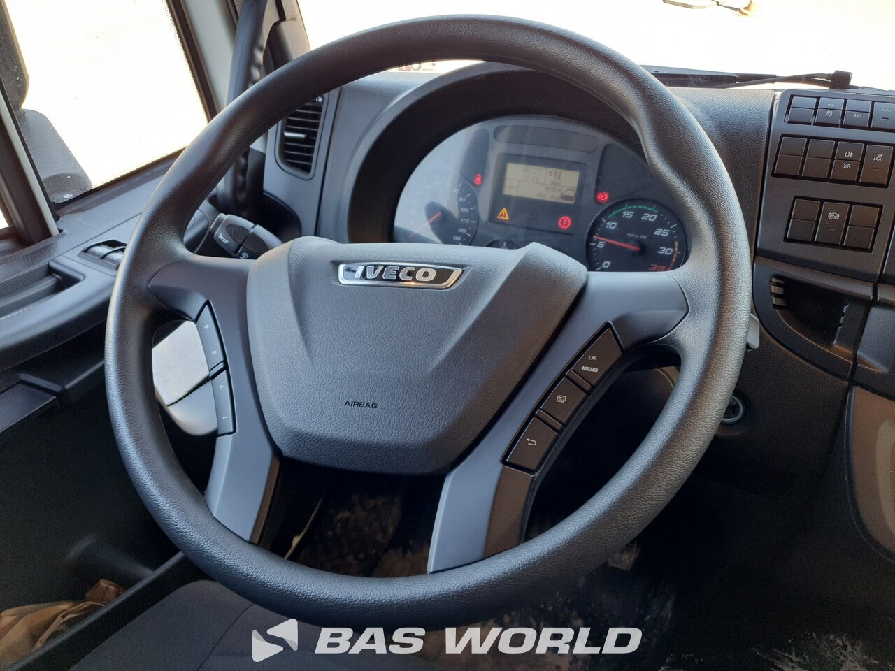 Other : Iveco Eurocargo 120LE220 4X2 Junge Camion rideaux coulissants
