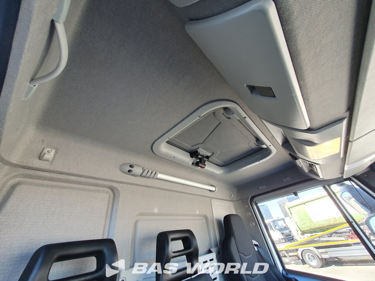 Other : Iveco Eurocargo 120LE220 4X2 Junge Camion rideaux coulissants