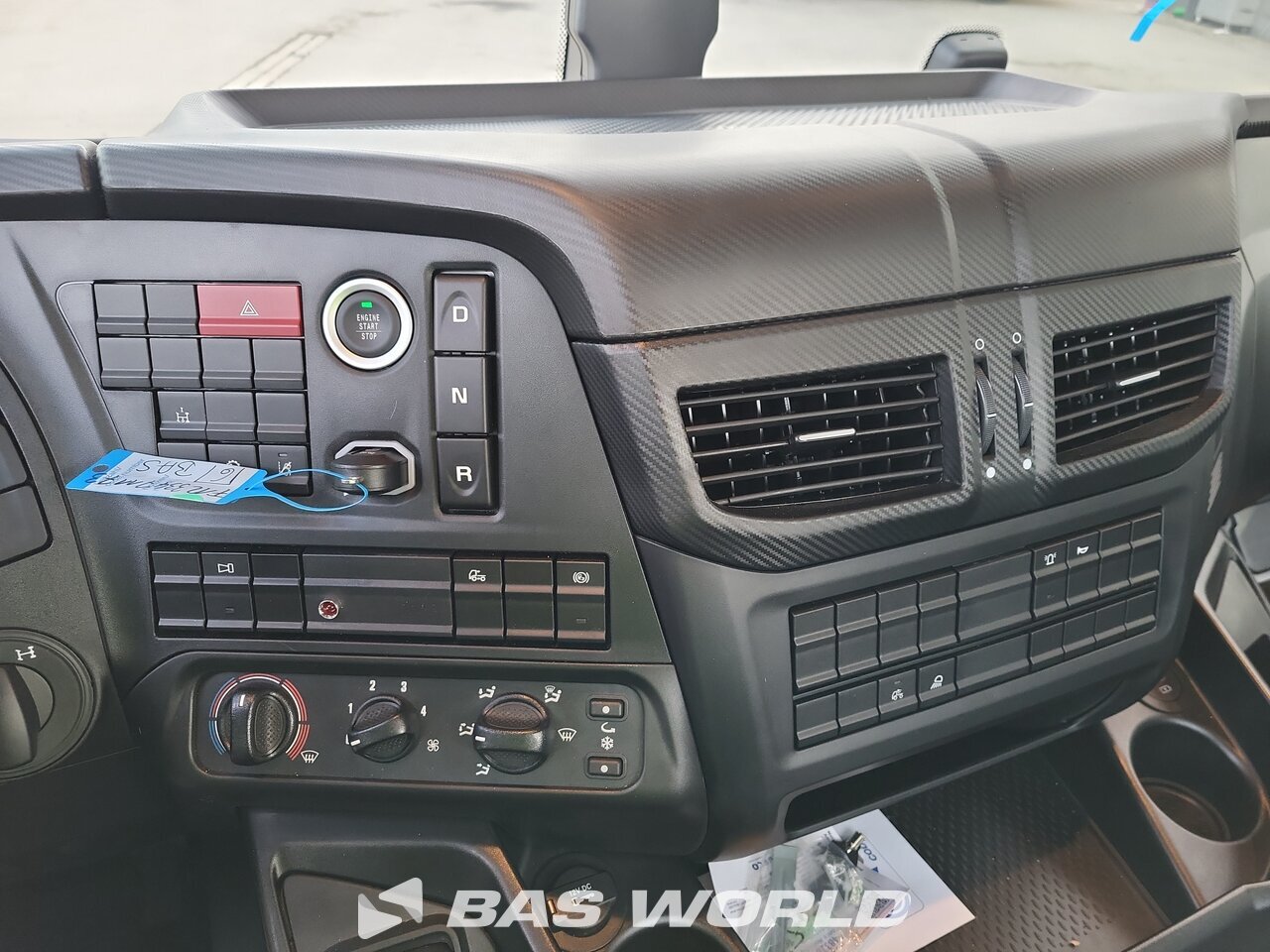 Other : Iveco X-Way 360 4X2 HIAB Type: FTR12 SFFBF Camion à benne basculante