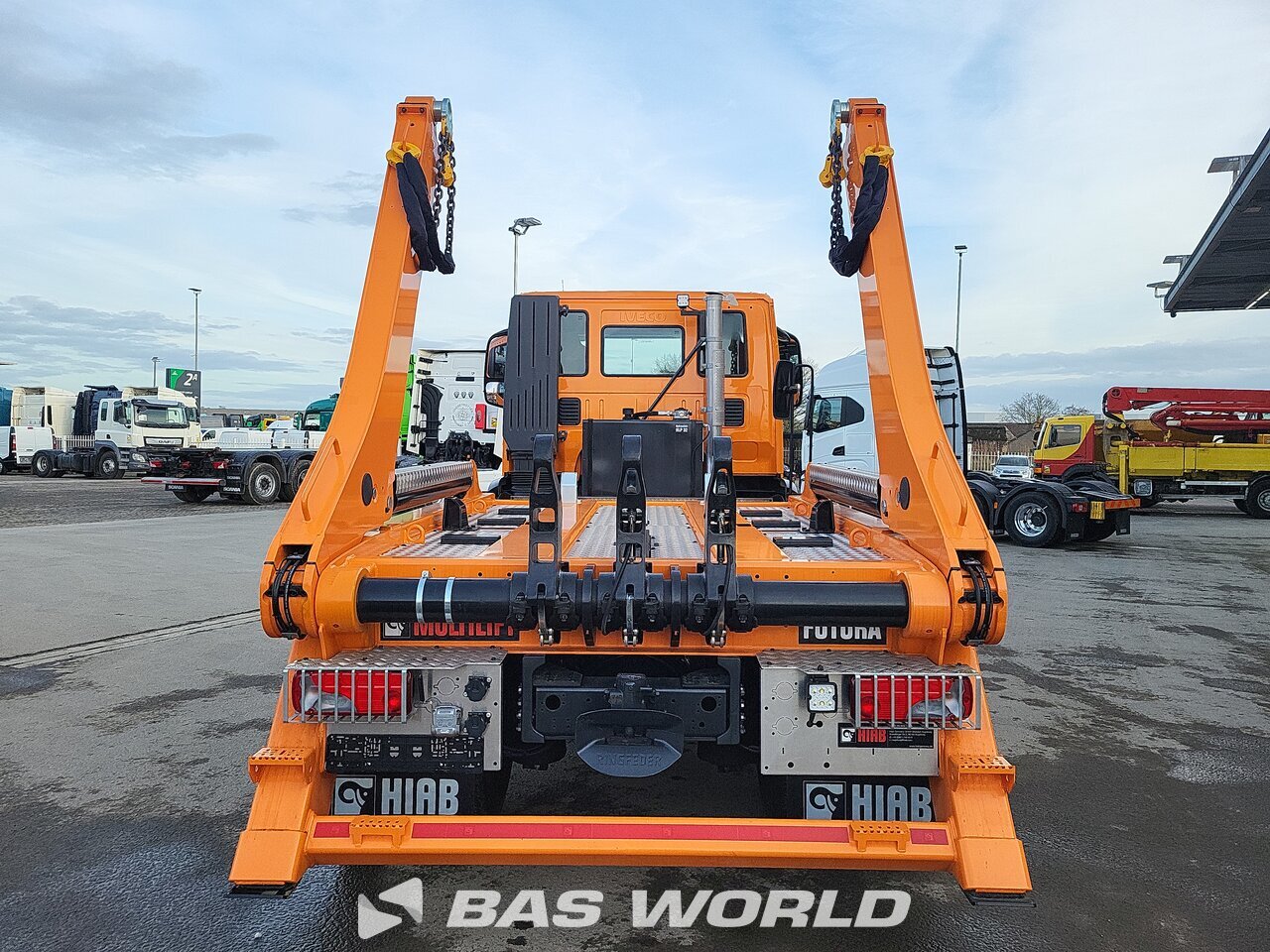 Other : Iveco X-Way 360 4X2 HIAB Type: FTR12 SFFBF Camion à benne basculante