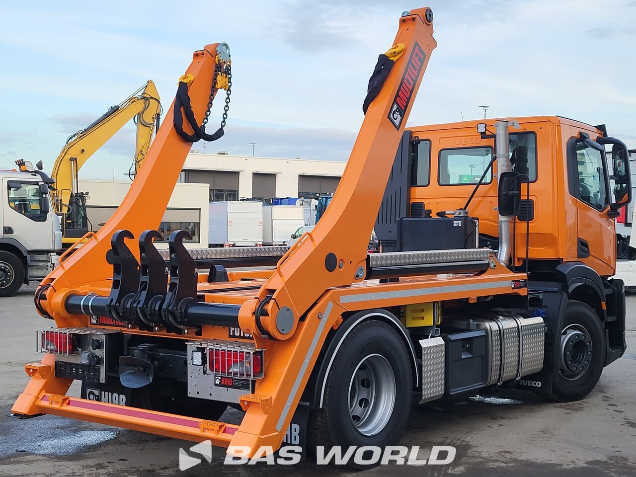 Other : Iveco X-Way 360 4X2 HIAB Type: FTR12 SFFBF Camion à benne basculante