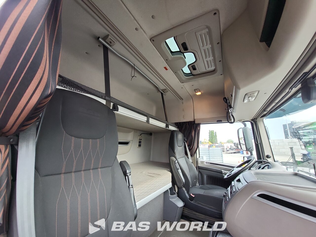 Other : DAF XF 480 6X2 VDL S25-6400 camion à bras