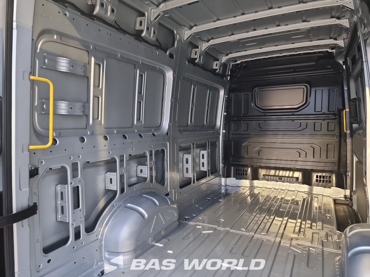 Other : MAN TGE 3.180 Fourgons utilitaires