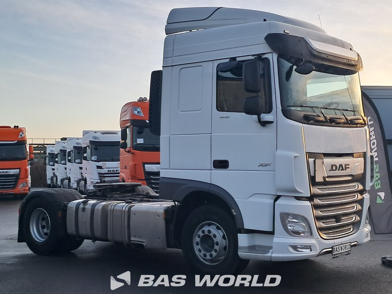 Front right : DAF XF 480 4X2 Tracteur routier