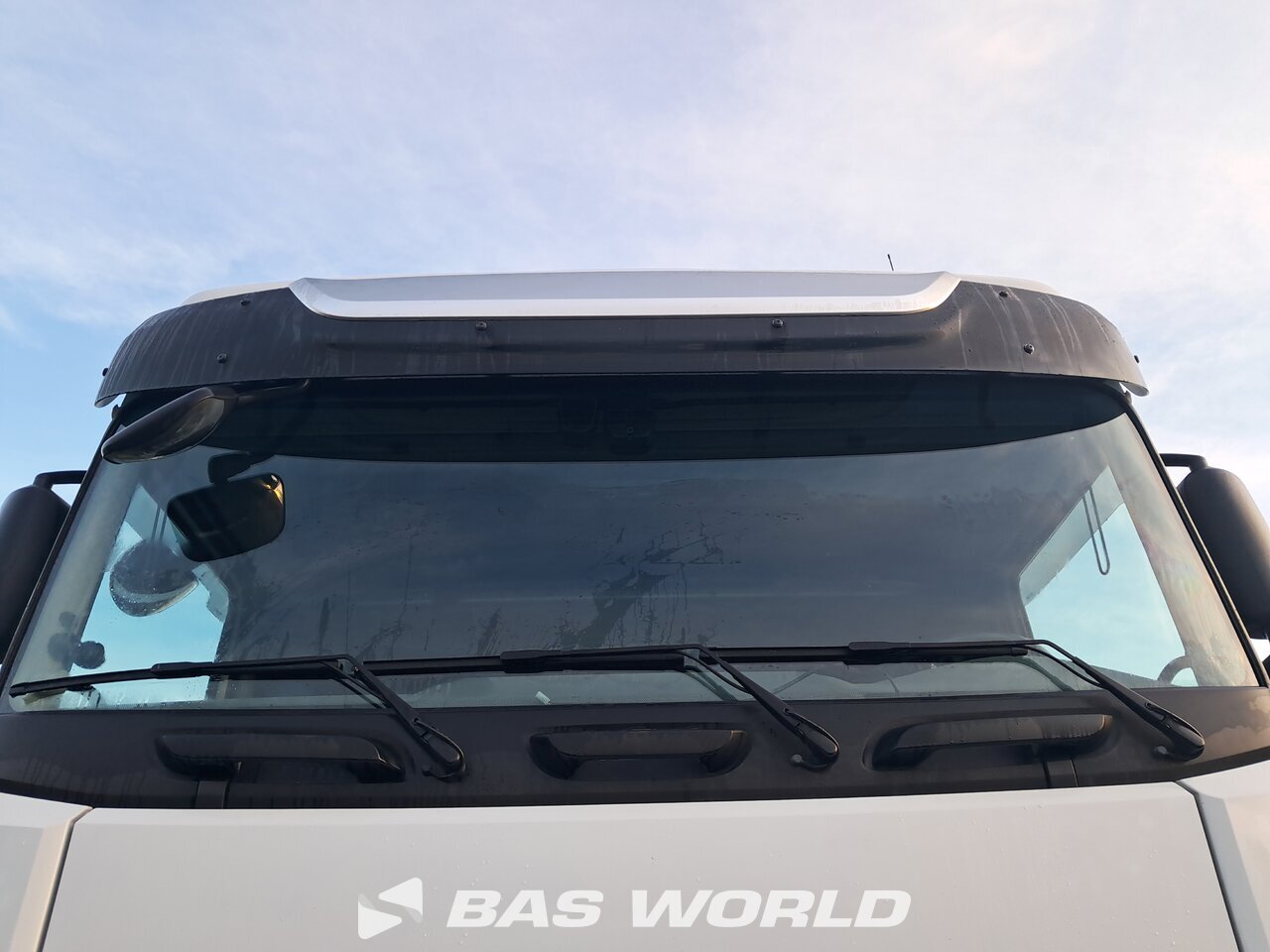 Windshield : DAF XF 480 4X2 Tracteur routier