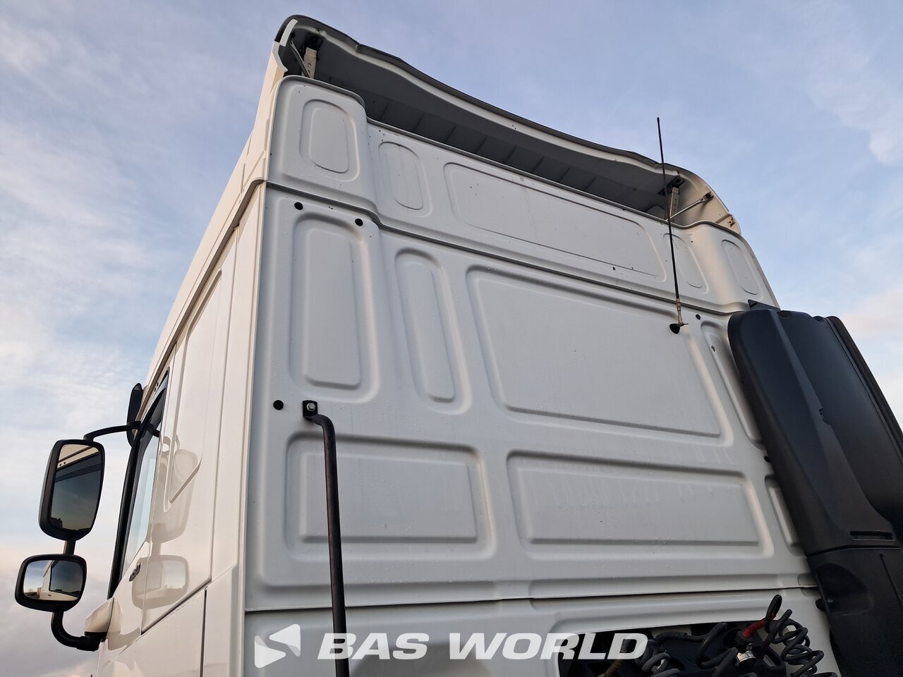 Back of cabin : DAF XF 480 4X2 Tracteur routier