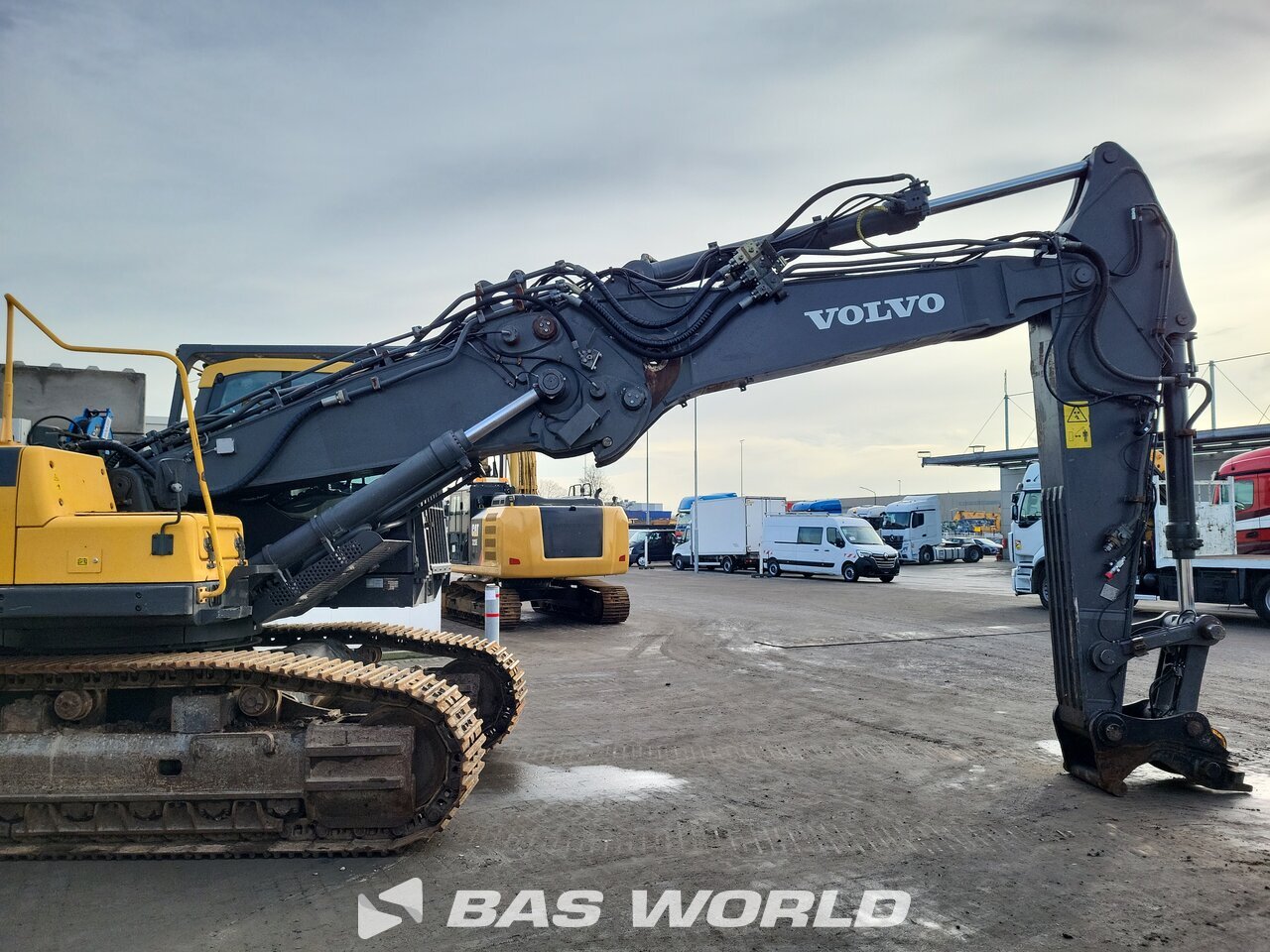 Other : Volvo EC380 DHR Pelle sur chenilles