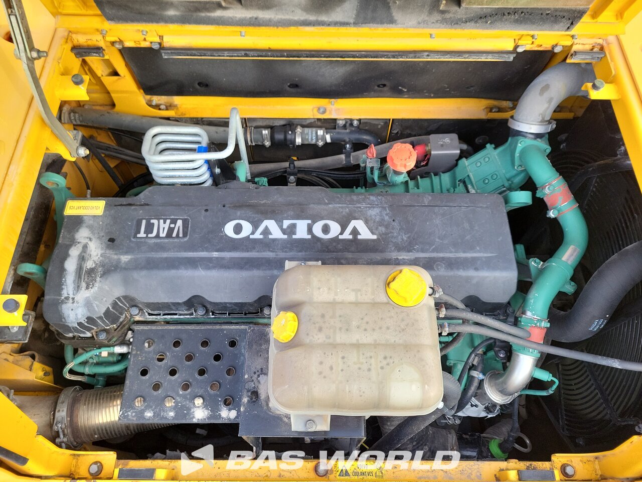 Other : Volvo EC380 DHR Pelle sur chenilles