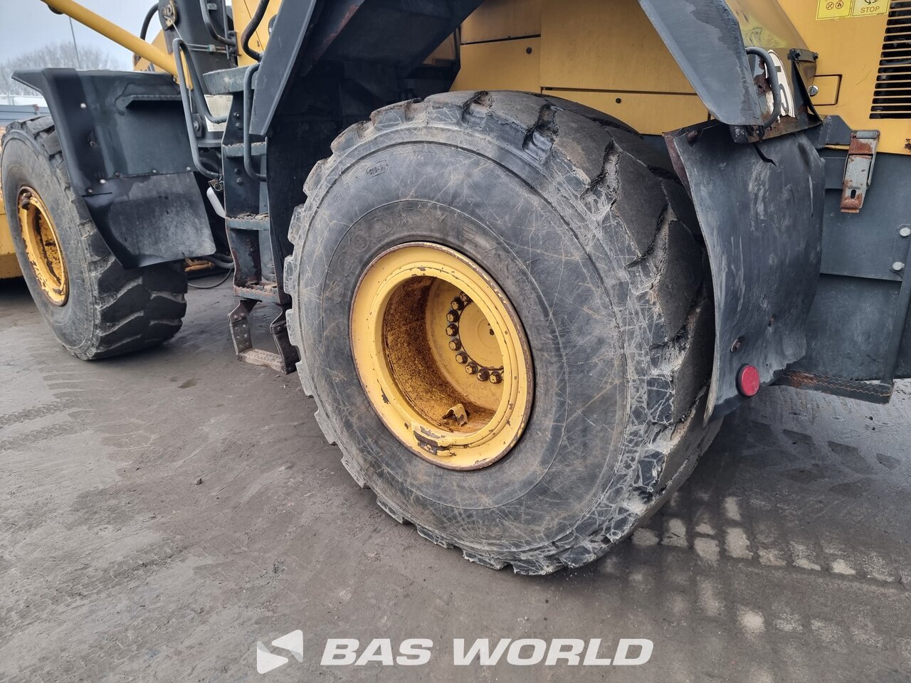 Other : Komatsu WA380-6 Chargeuse sur pneus