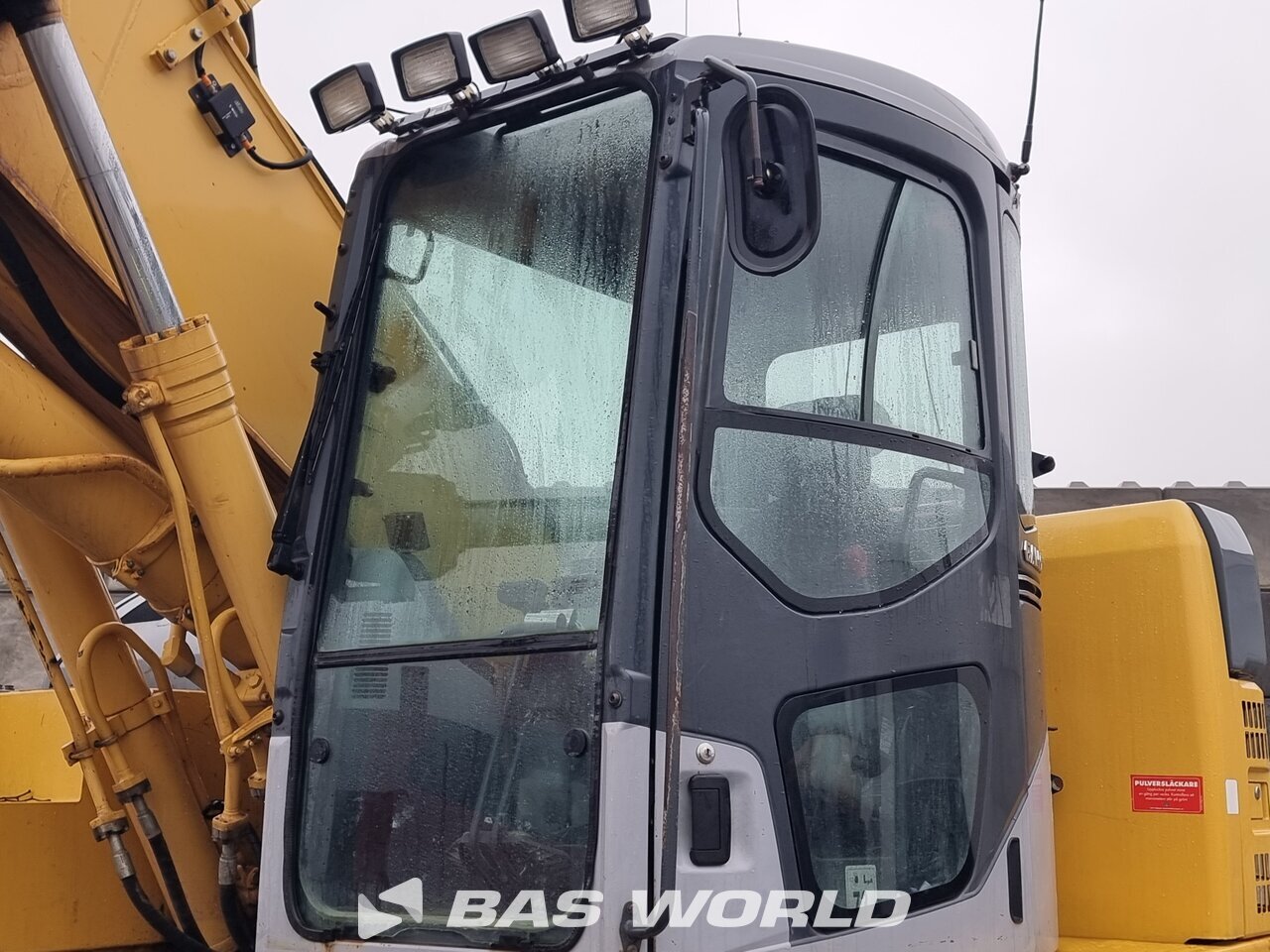 Other : Komatsu PC228 US LC Pelle sur chenilles