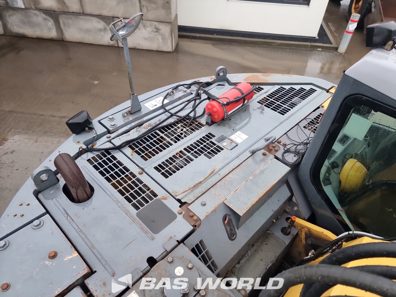 Other : Komatsu PC228 US LC Pelle sur chenilles