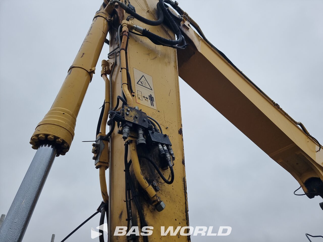 Other : Komatsu PC228 US LC Pelle sur chenilles