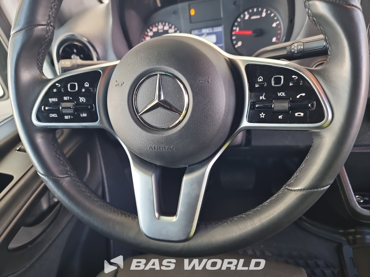 Other : Mercedes Sprinter 319 CDI Fourgons utilitaires
