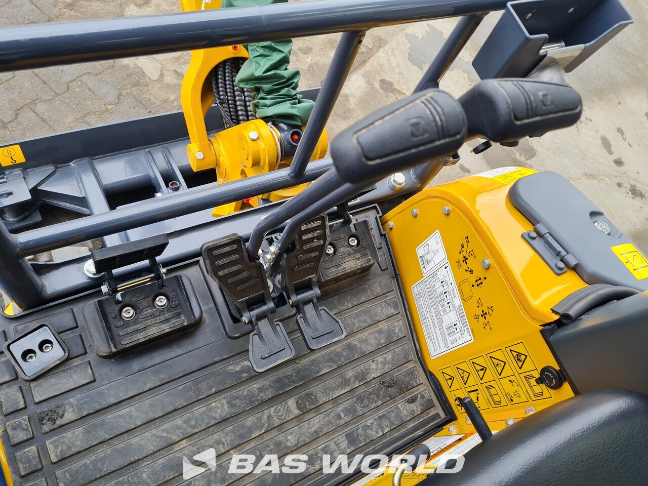 Other : XCMG XE18 E Mini pelle <10t