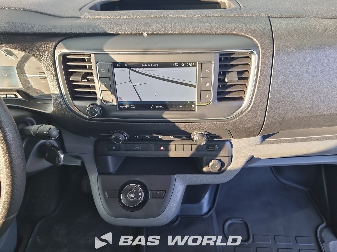 Other : Opel Vivaro 145PK Fourgons utilitaires