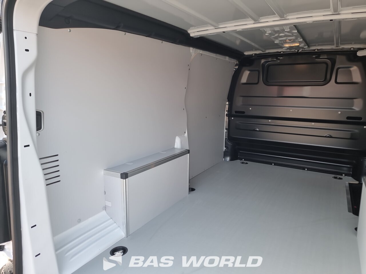 Other : Opel Vivaro 120PK Fourgons utilitaires