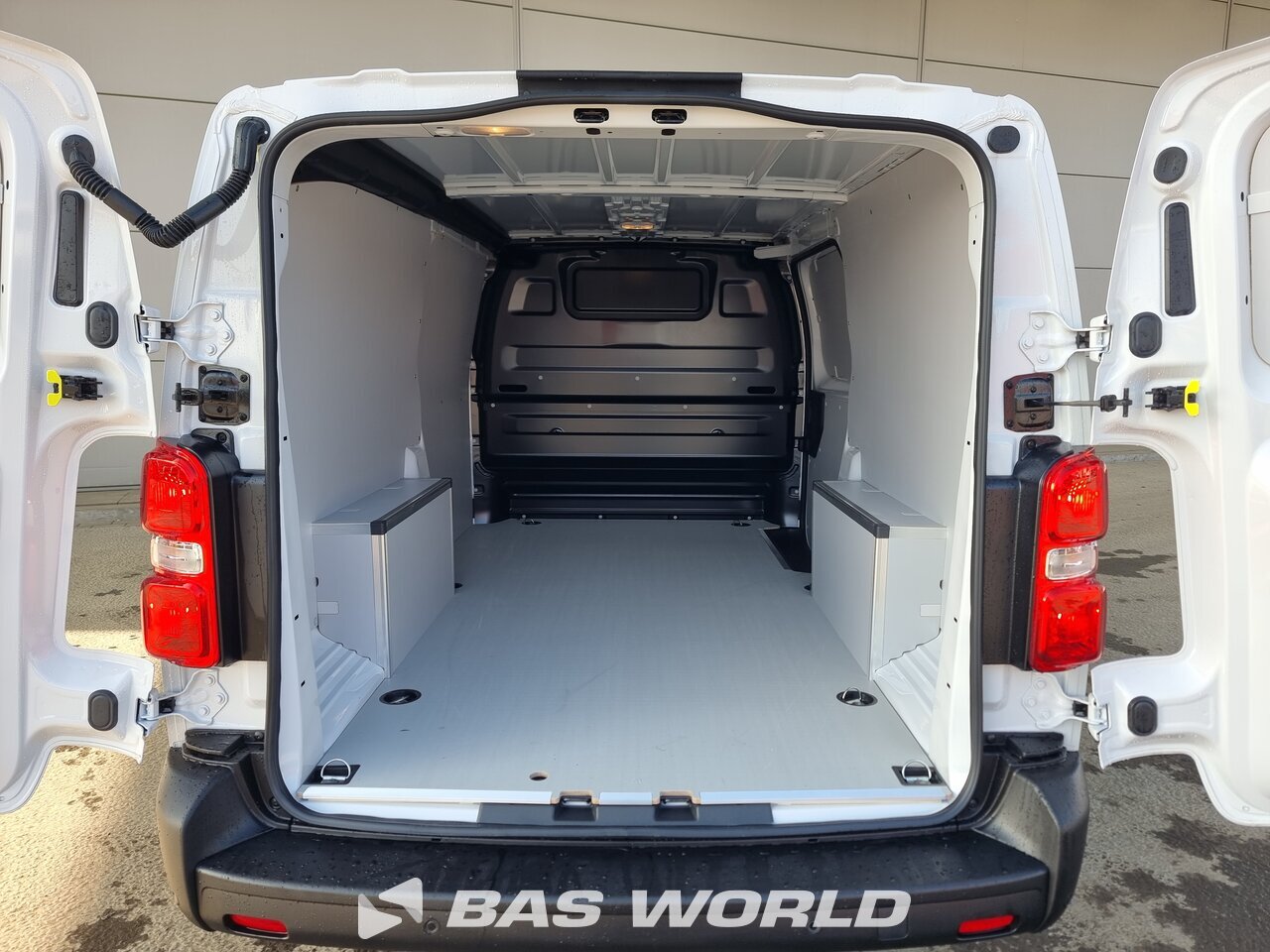 Other : Opel Vivaro 120PK Fourgons utilitaires
