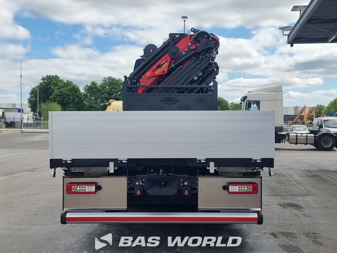 Other : Renault C 520 8X2 Basmorais Camion plateaux