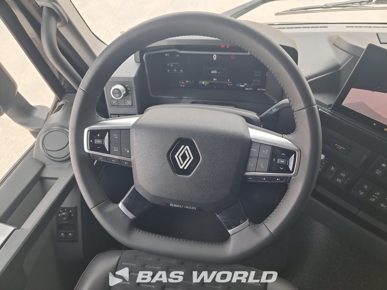 Other : Renault C 520 8X2 Basmorais Camion plateaux