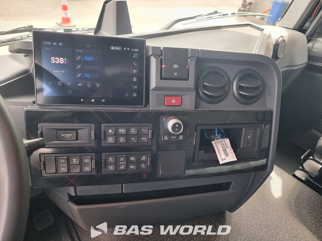 Other : Renault C 520 8X2 Basmorais Camion plateaux