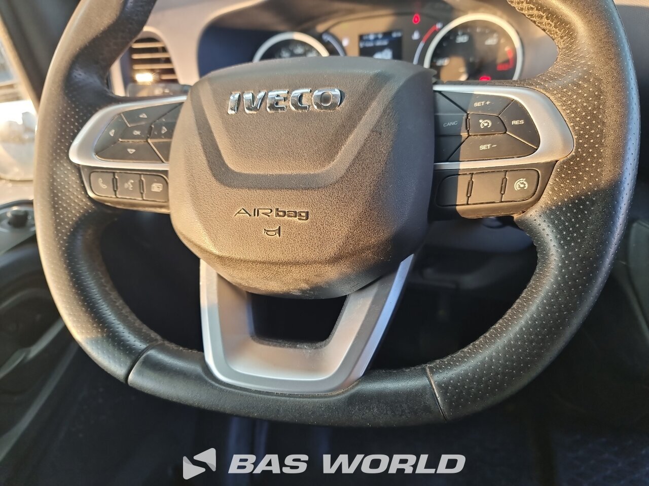 Other : Iveco Daily 35S14 Fourgons utilitaires