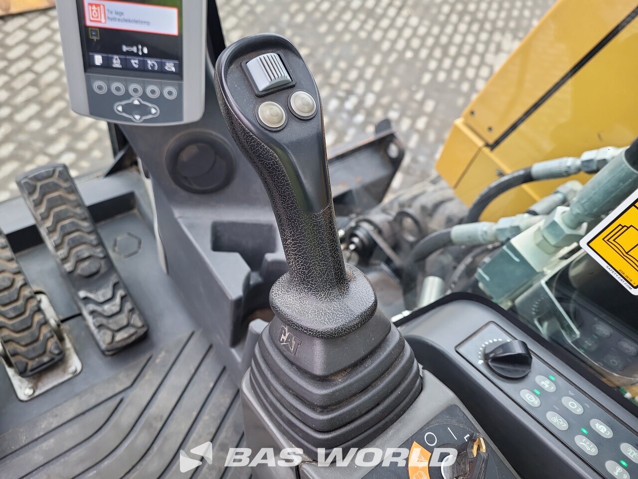 Other : Caterpillar M314 F Pelle sur pneus