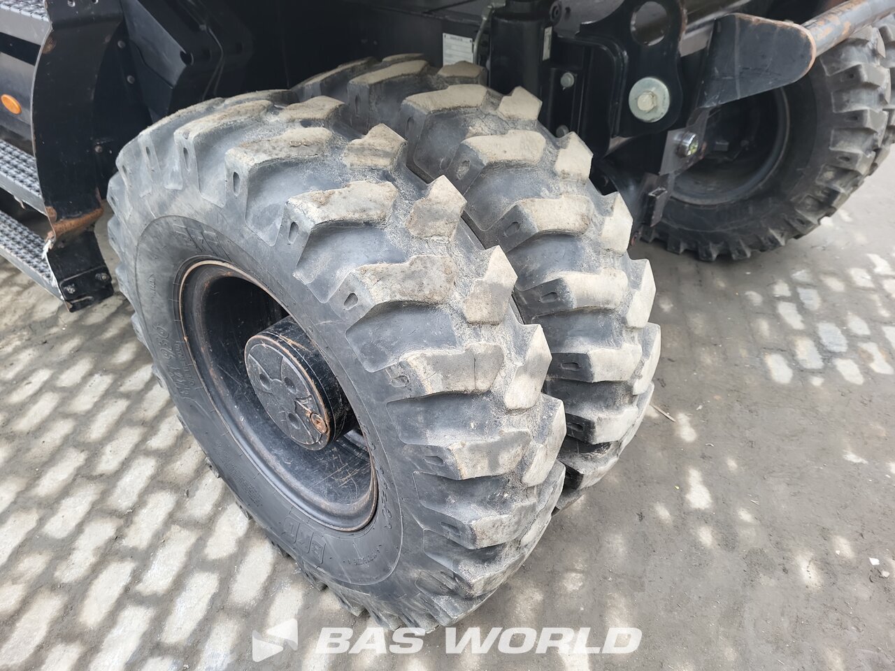 Other : Caterpillar M314 F Pelle sur pneus
