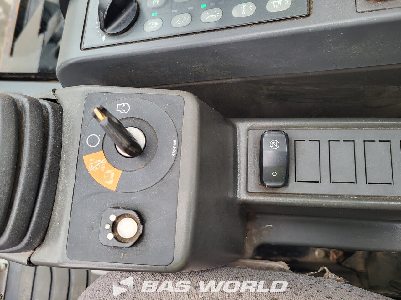 Other : Caterpillar M314 F Pelle sur pneus