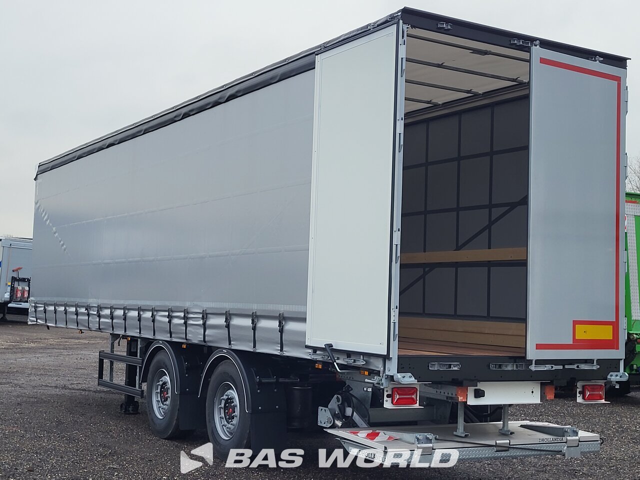 Other : System Trailers Semi-remorques rideaux coulissants