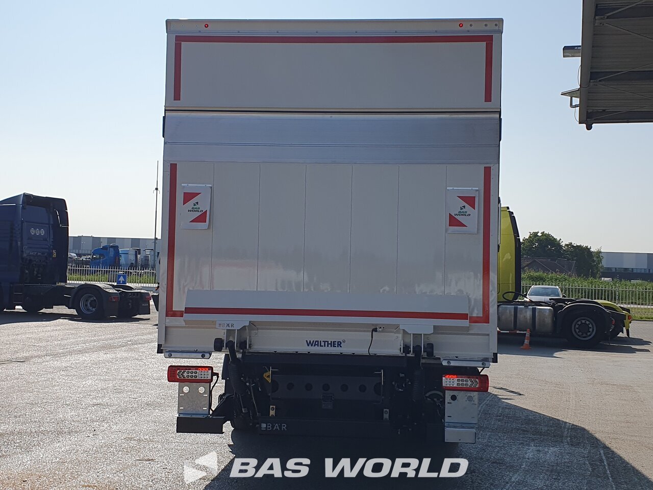 Other : Renault D 240 4X2 Walther Carrosseries fourgons