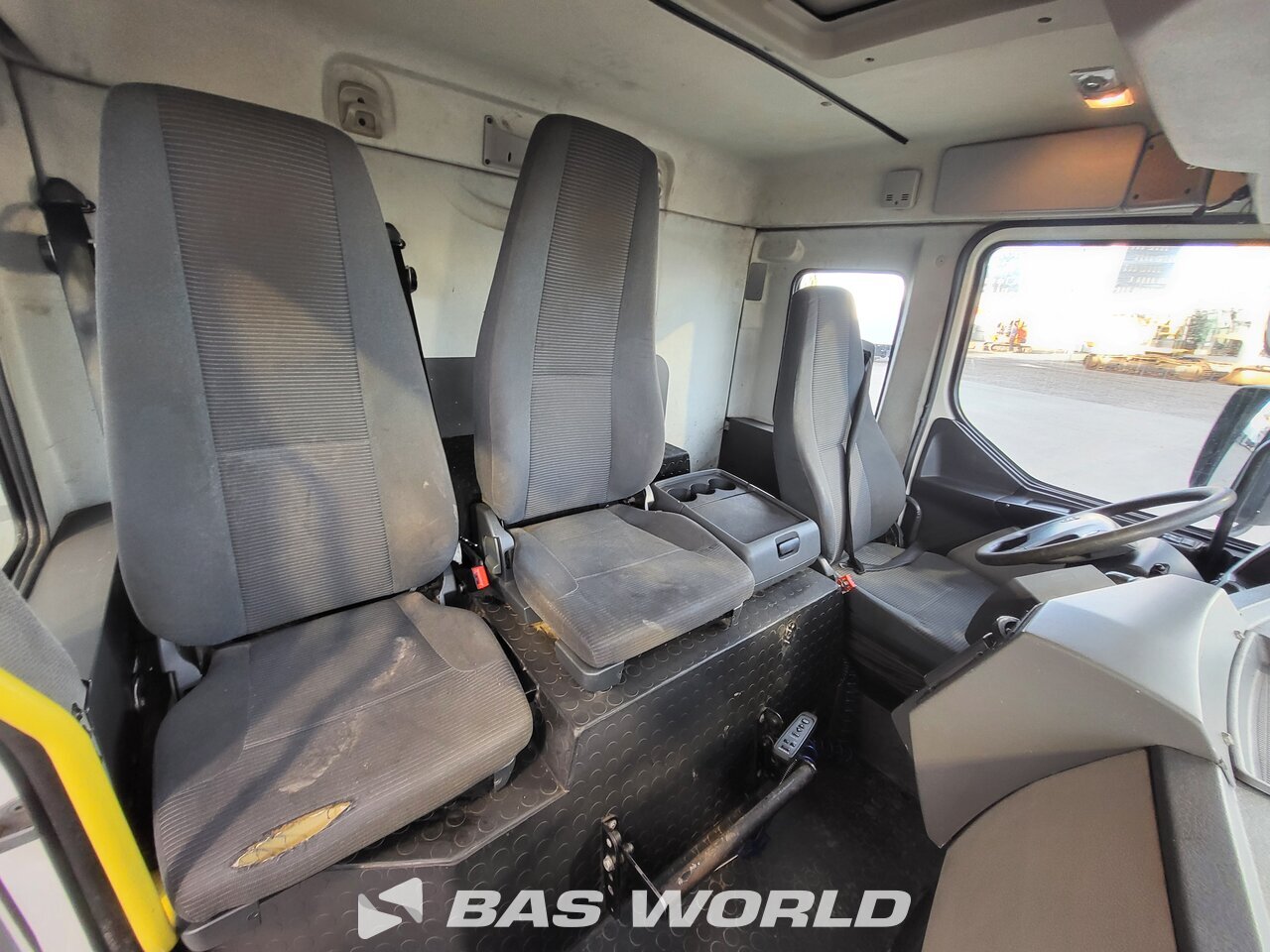 Other : Volvo FE 300 6X2 GeesinkNorba Type: GPM III 20H25 GCB Split Camion d'ordures