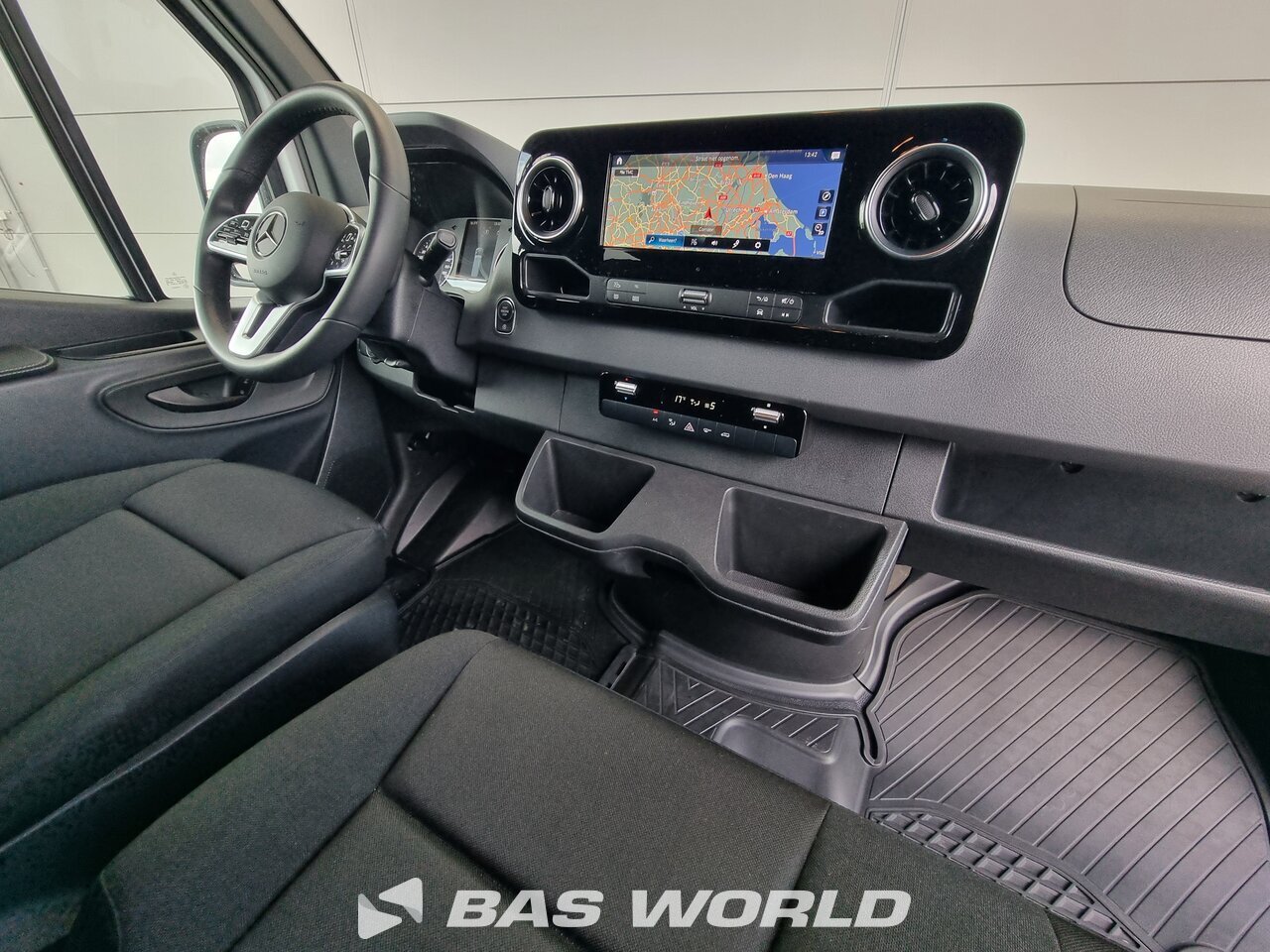 Other : Mercedes Sprinter 319 CDI Fourgons utilitaires
