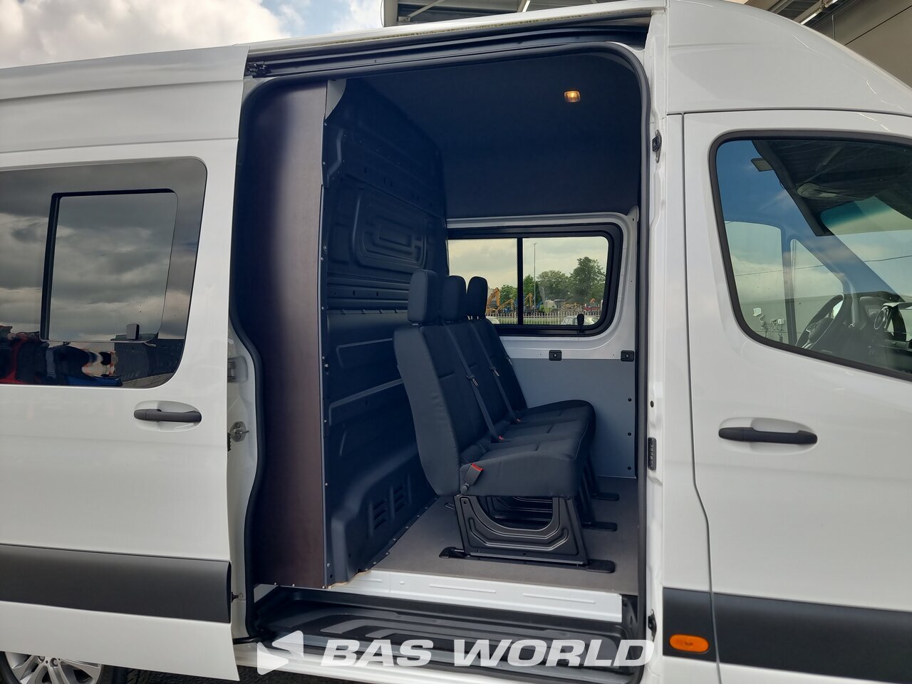 Other : Mercedes Sprinter 319 CDI Fourgons utilitaires