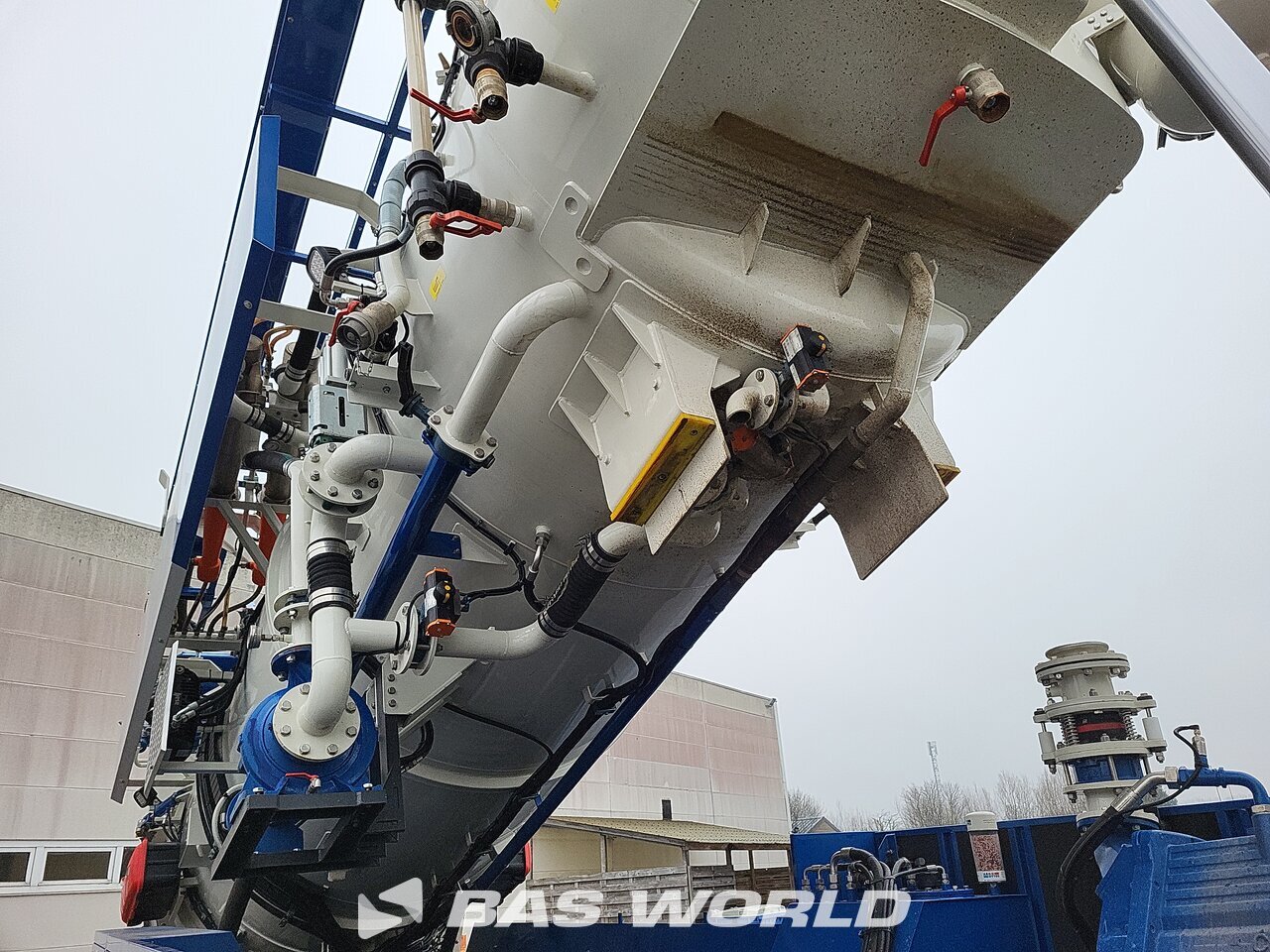 Other : Volvo FH 500 8X4 Aryan camion aspirateur