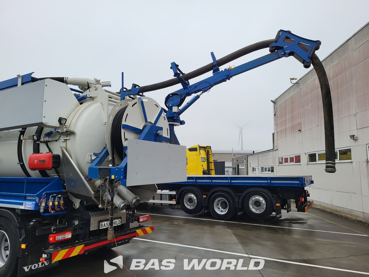 Other : Volvo FH 500 8X4 Aryan camion aspirateur