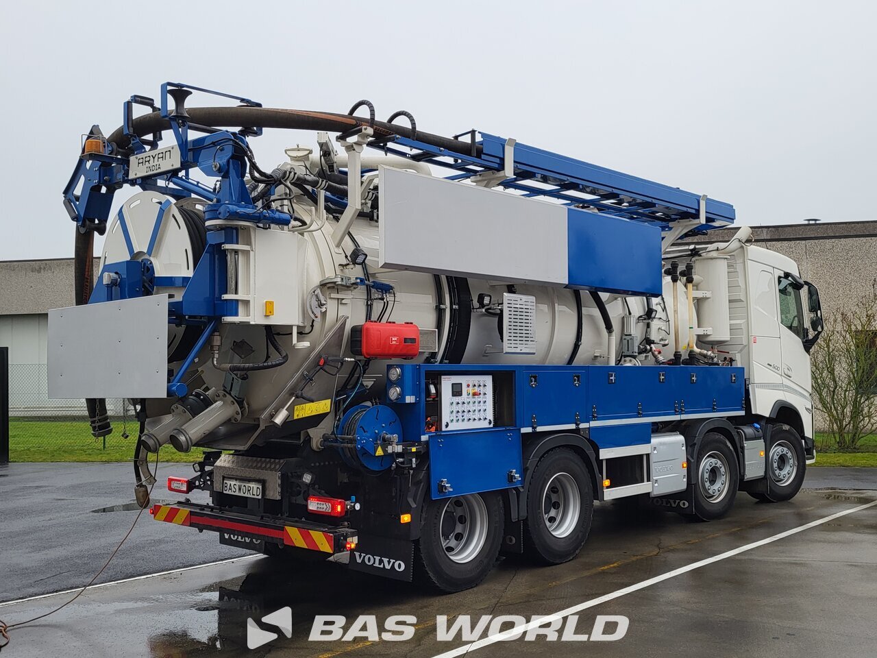 Other : Volvo FH 500 8X4 Aryan camion aspirateur