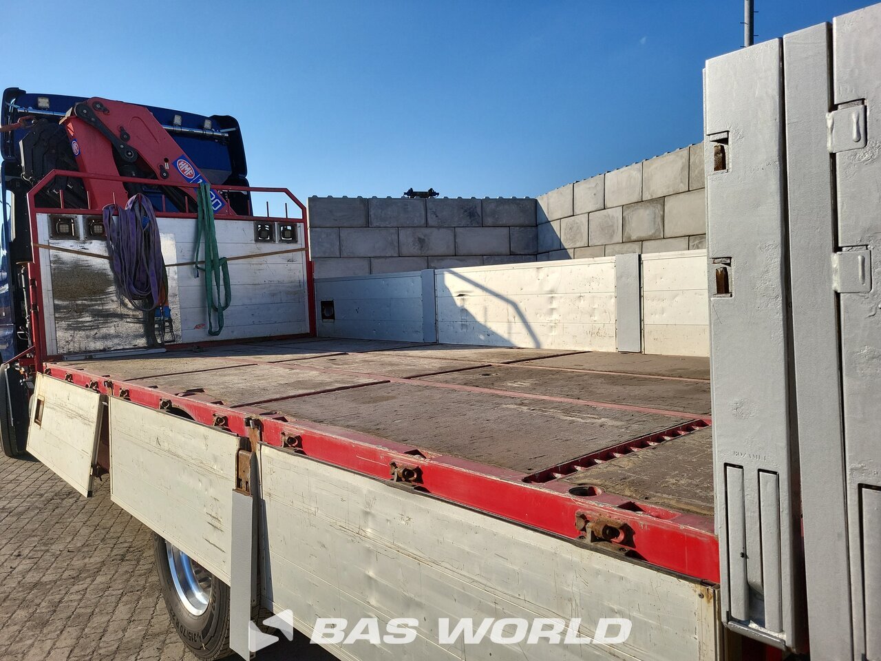 Other : DAF CF 530 4X2 Camion plateaux