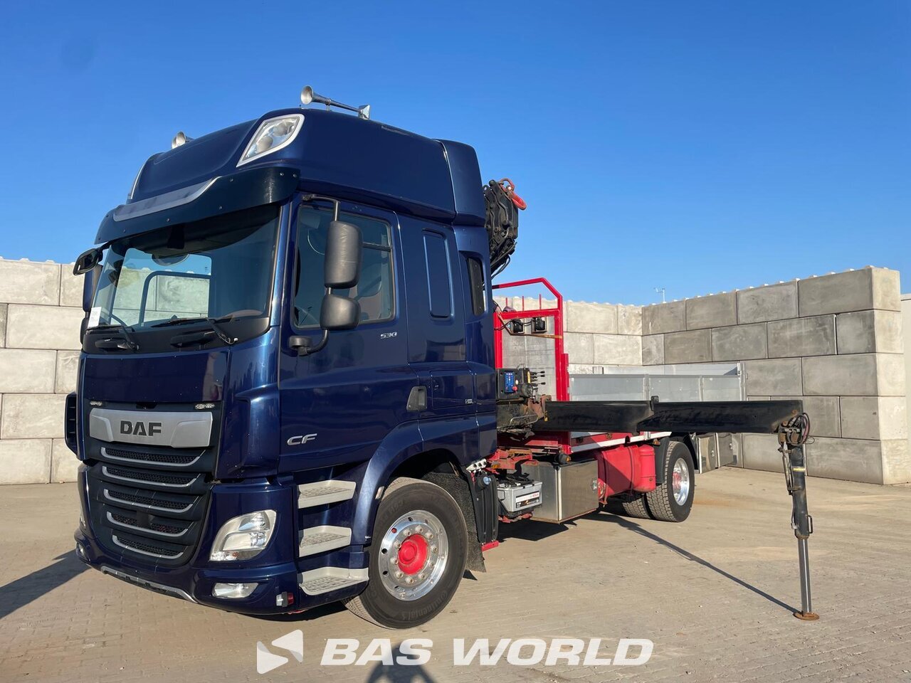Other : DAF CF 530 4X2 Camion plateaux