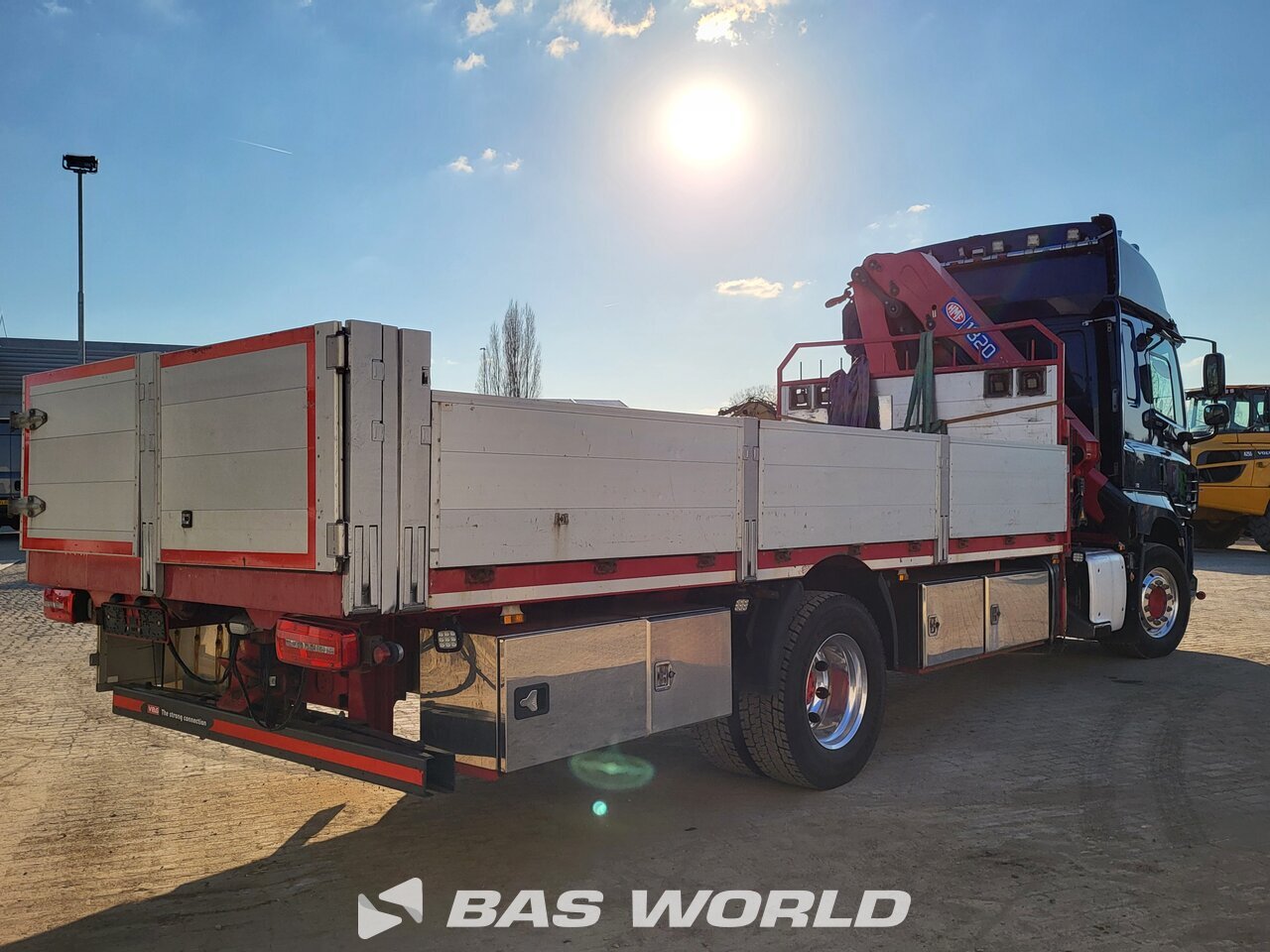 Other : DAF CF 530 4X2 Camion plateaux