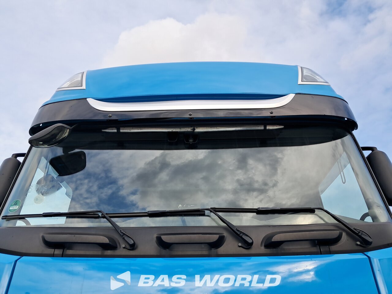 Windshield : DAF XF 480 4X2 Tracteur routier