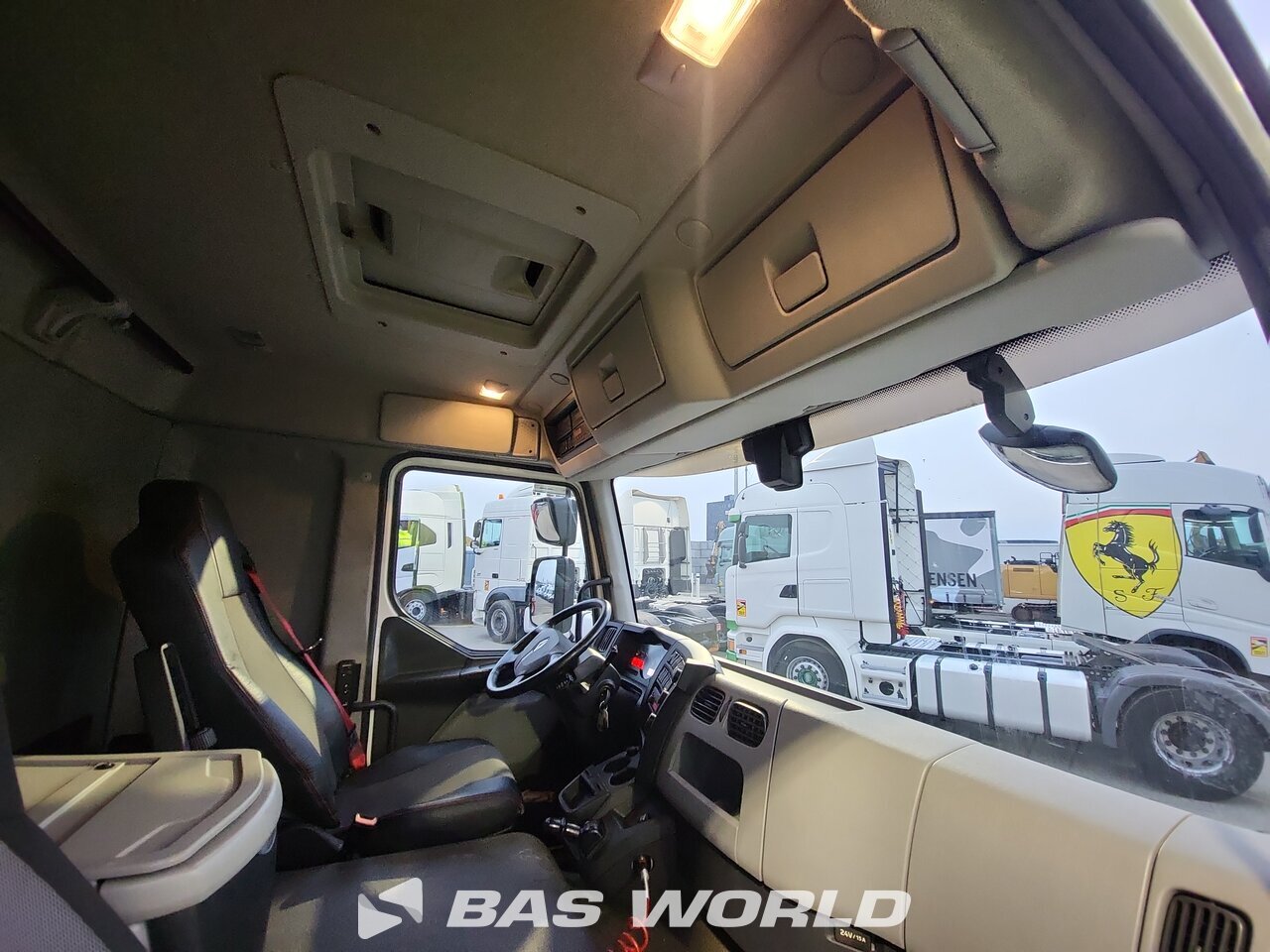 Other : Renault D 240 4X2 Junge Camion rideaux coulissants